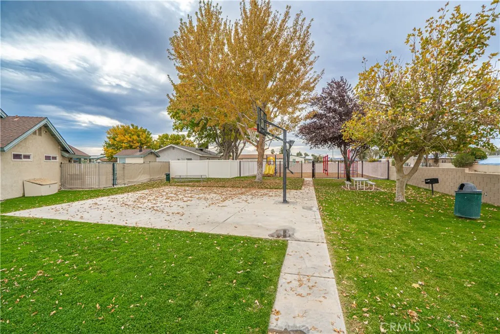 Additional image 36 of 1501 E Avenue I Unit 147, Lancaster, CA 93535