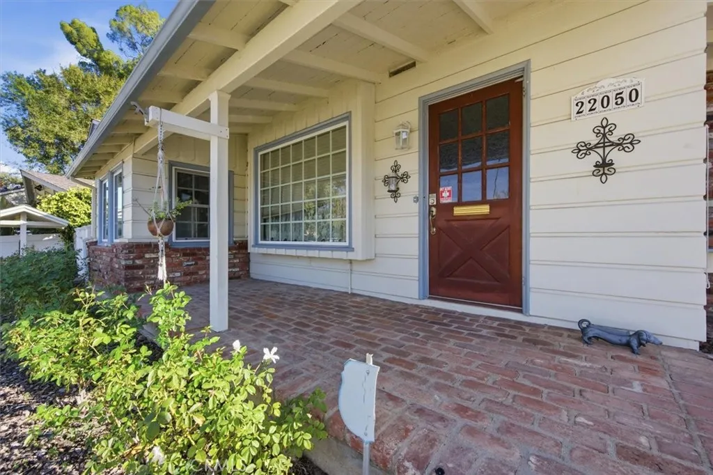 Additional image 53 of 22050 Independencia Street, Woodland Hills, CA 91364