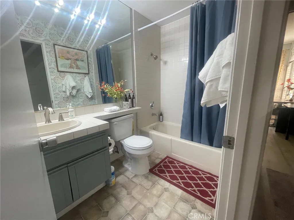 Additional image 40 of 43756 Avenida Alicante, Palm Desert, CA 92211