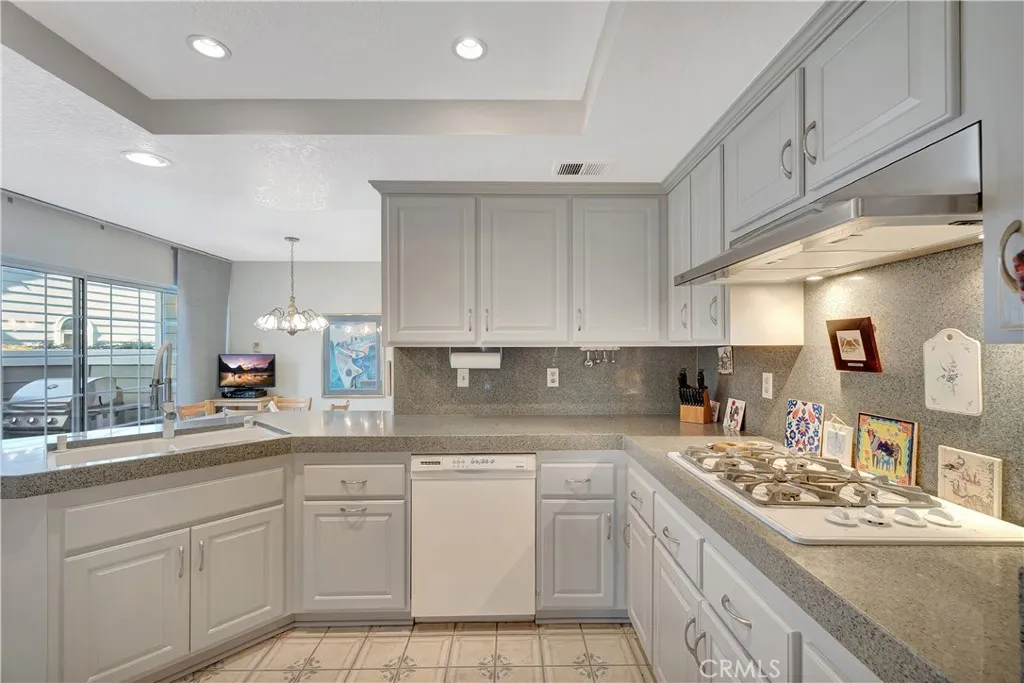 Additional image 15 of 601 John K Drive Unit 101, Long Beach, CA 90803