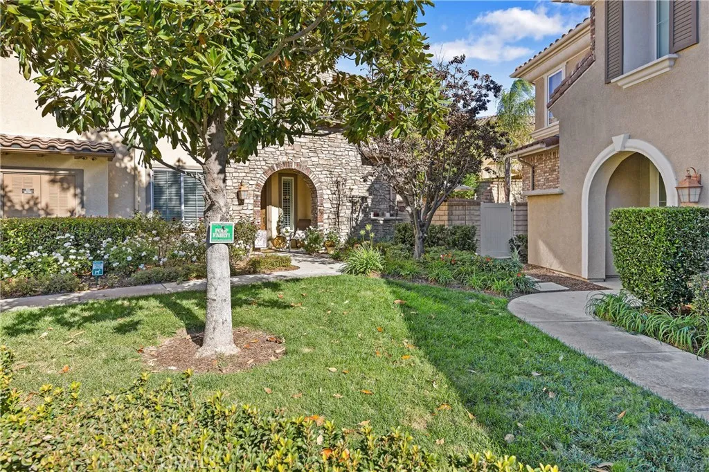 Additional image 67 of 23868 Toscana DR, Valencia, CA 91354