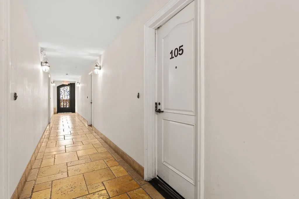 Additional image 58 of 820 S Bedford St Unit 105, Los Angeles, CA 90035