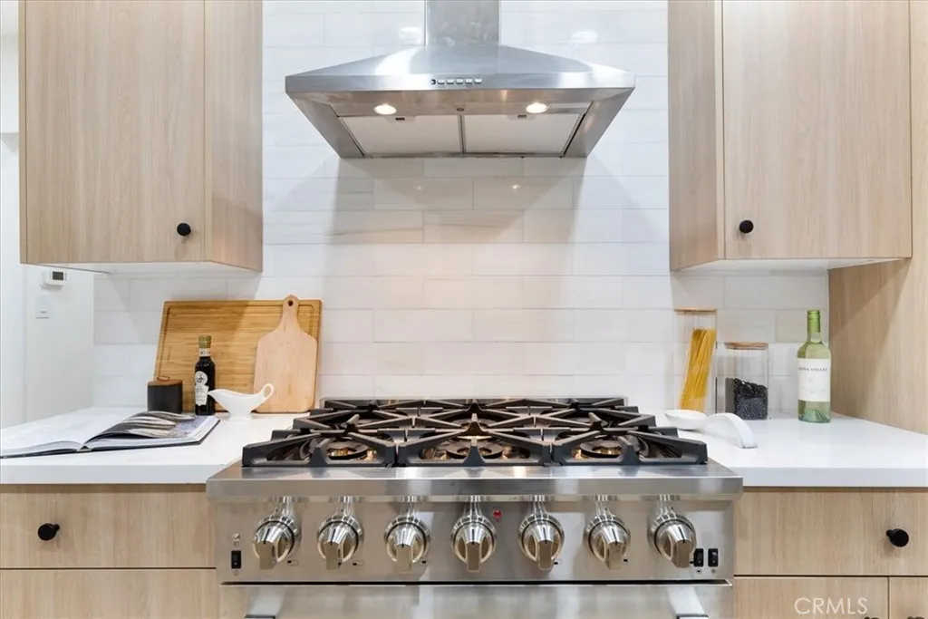 Additional image 48 of 1625 W Chandler Boulevard, Burbank, CA 91506