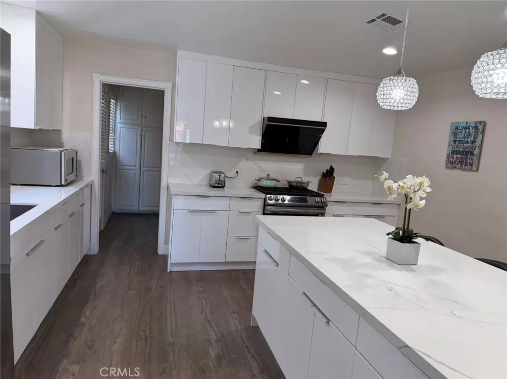 Additional image 31 of 113 N Doheny Dr, Beverly Hills, CA 90211