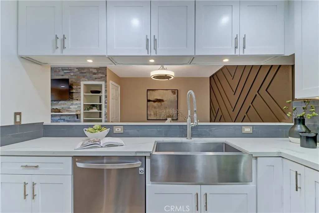 Additional image 14 of 3605 E Anaheim Street Unit 102, Long Beach, CA 90804