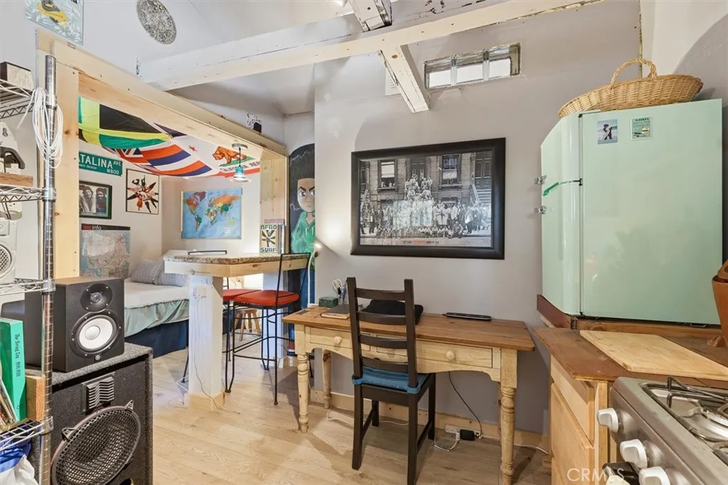 Additional image 57 of 222 S Broadway Ave, Redondo Beach, CA 90277