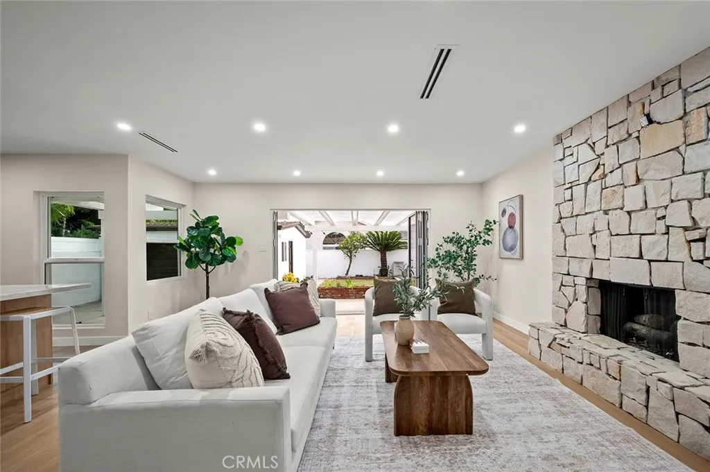 Additional image 10 of 5312 E Flagstone St, Long Beach, CA 90808