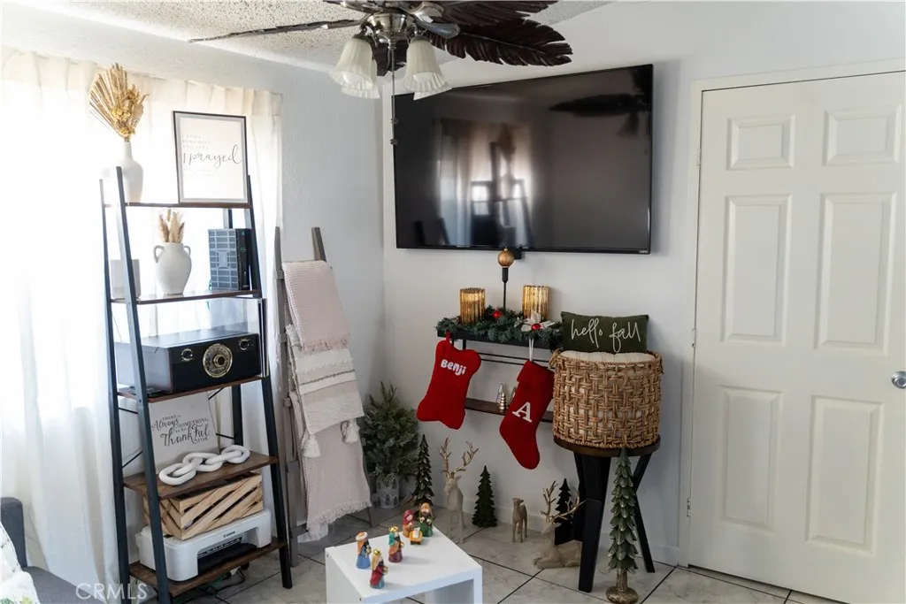 Additional image 5 of 1410 E 6th Street Unit 30, Corona, CA 92879