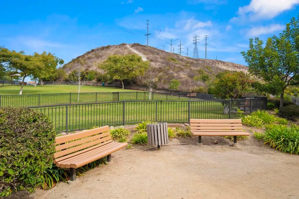 Additional image 128 of 2753 Bellezza Dr, San Diego, CA 92108