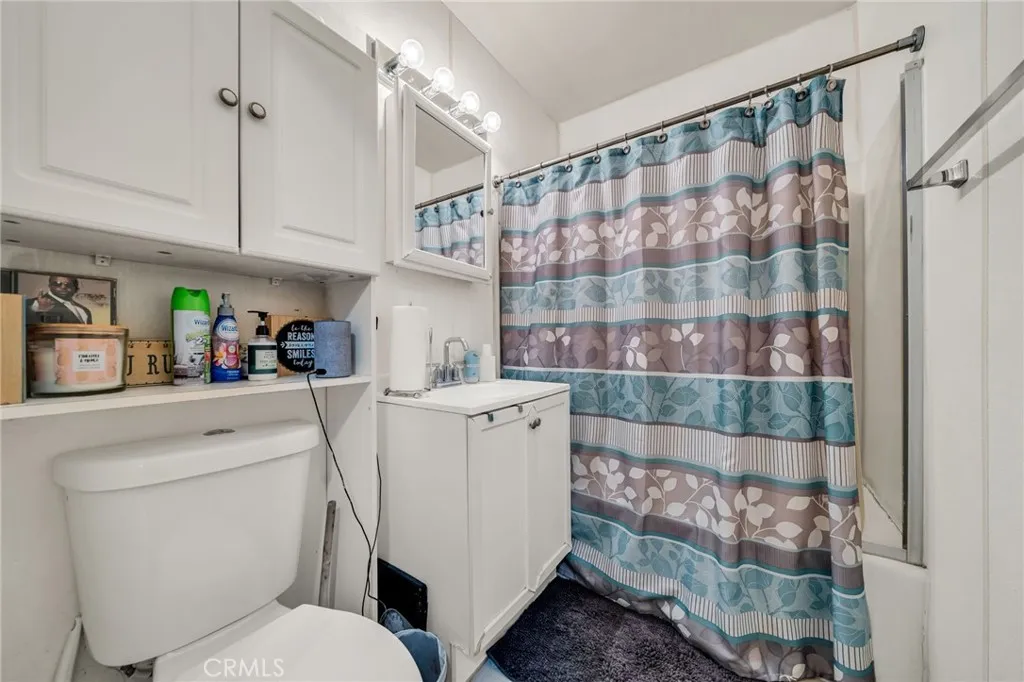 Additional image 57 of 1410 W School St, Compton, CA 90220