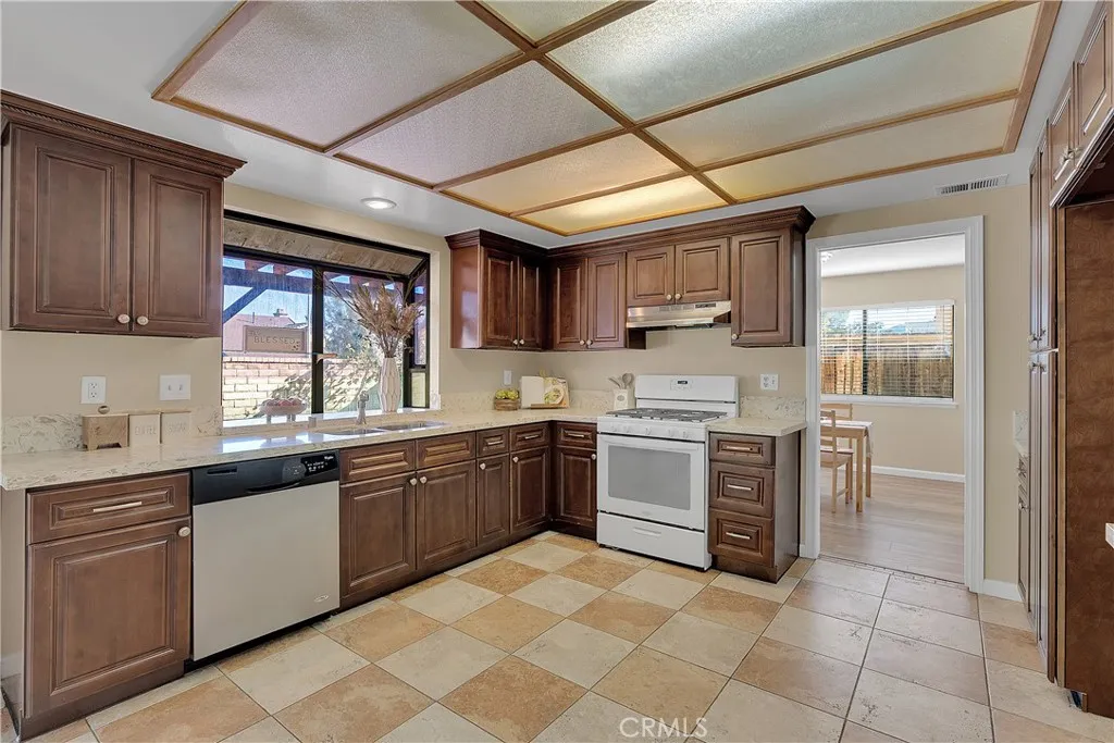 Additional image 50 of 39360 Longhorn Court, Palmdale, CA 93551