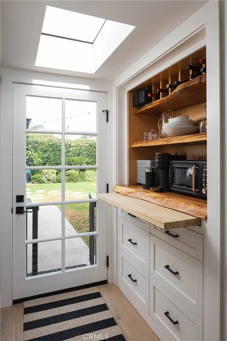 Additional image 49 of 394 E 20th St, Costa Mesa, CA 92627