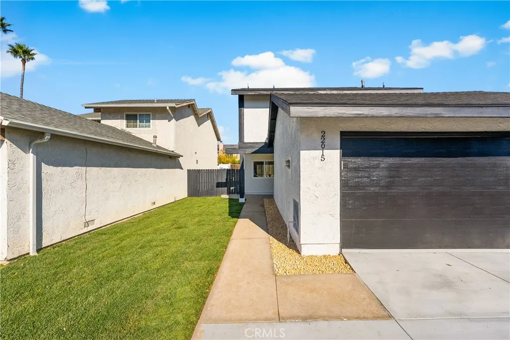 Additional image 105 of 22015 Romar Street, Chatsworth, CA 91311