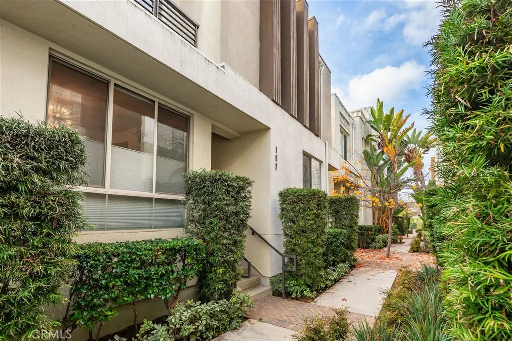 Additional image 94 of 12921 Mission Avenue Unit 102, Hawthorne, CA 90250