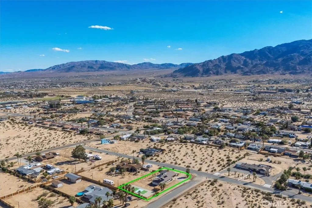 Additional image 83 of 5837 La Luna Avenue, 29 Palms, CA 92277