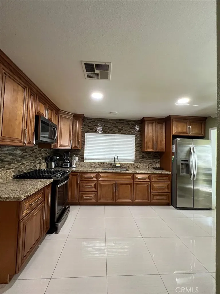 Additional image 40 of 1919 W Coronet Avenue Unit 214, Anaheim, CA 92801