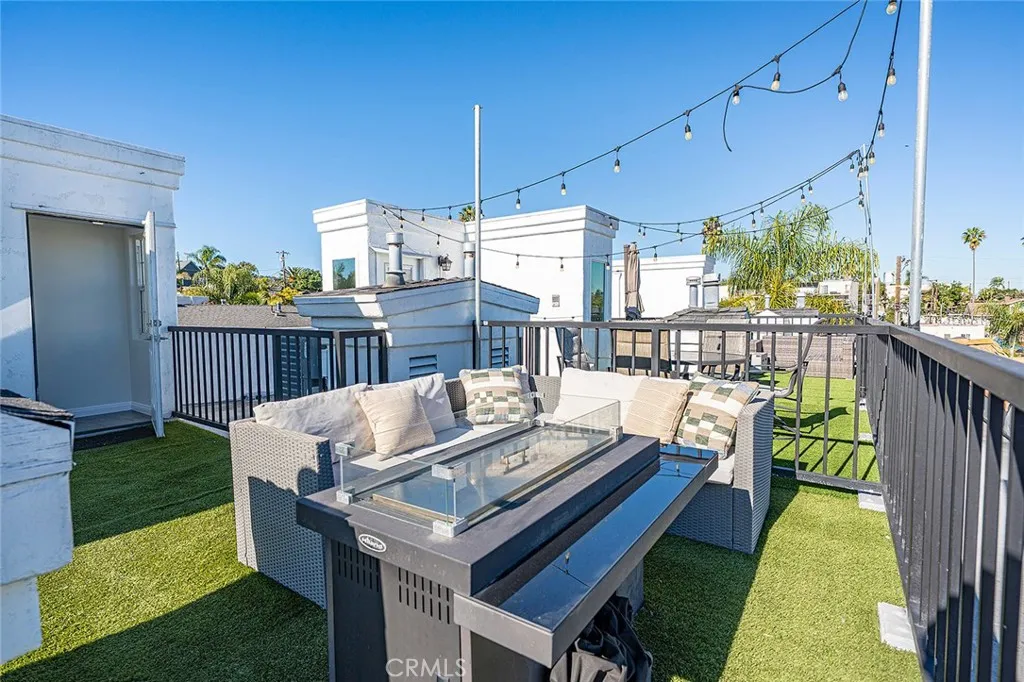 Additional image 61 of 825 W 6th Street Unit 3, San Pedro, CA 90731