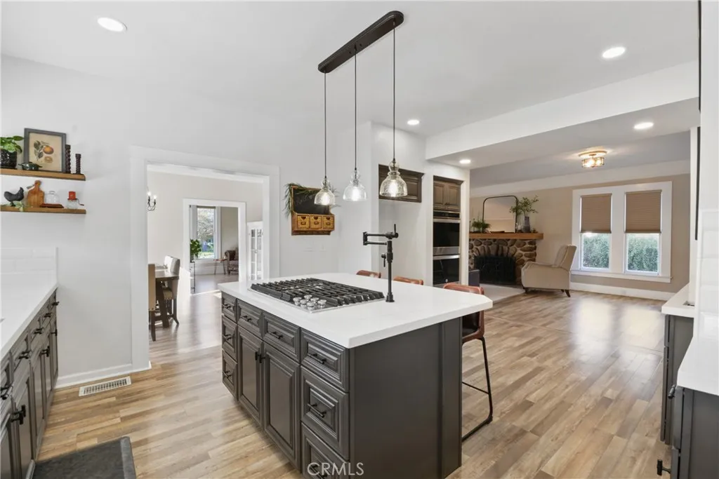 Additional image 14 of 1033 W Palm Avenue, Redlands, CA 92373