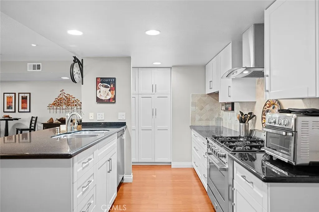 Additional image 6 of 7671 Juliette Low Drive, Huntington Beach, CA 92647