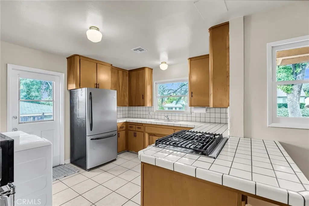 Additional image 8 of 5648 Laredo Rd, Riverside, CA 92506