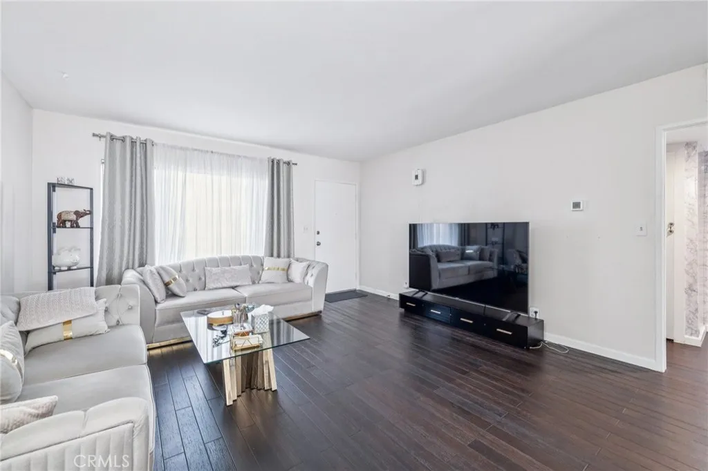 Additional image 31 of 312 N Louise Street Unit 210, Glendale, CA 91206