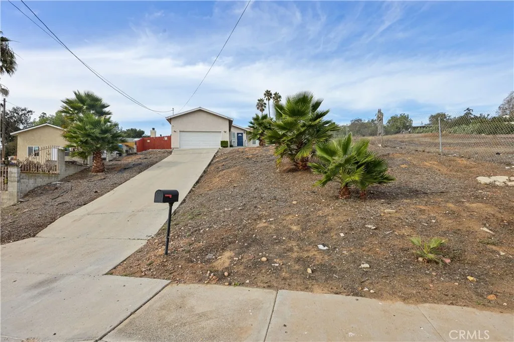 Additional image 4 of 5690 Cervantes Ave, San Diego, CA 92114