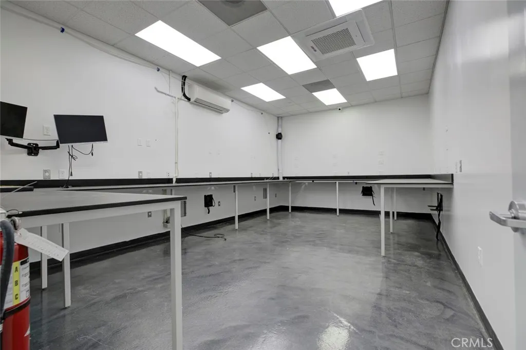 Additional image 33 of 18417 Bryant Street, Northridge, CA 91325