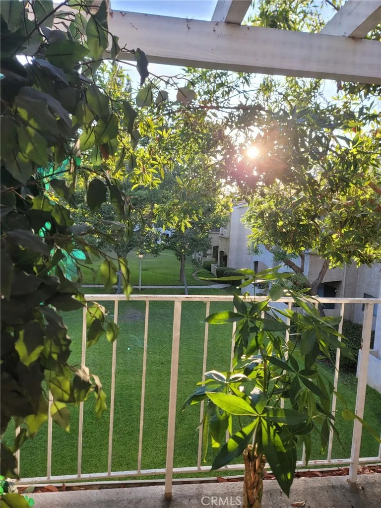 Additional image 18 of 2410 N Towne Avenue Unit 37, Pomona, CA 91767