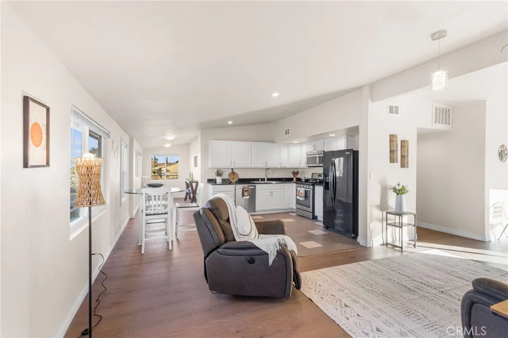 Additional image 15 of 60325 Natoma Trl, Joshua Tree, CA 92252