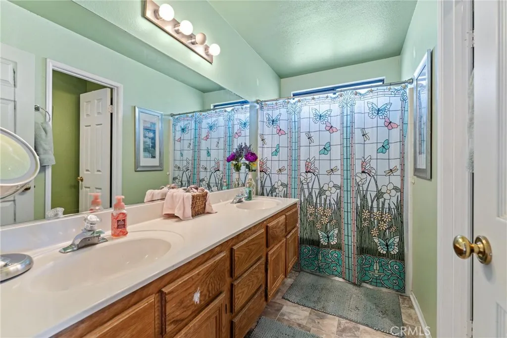 Additional image 52 of 2323 Golden Ln, Lancaster, CA 93536