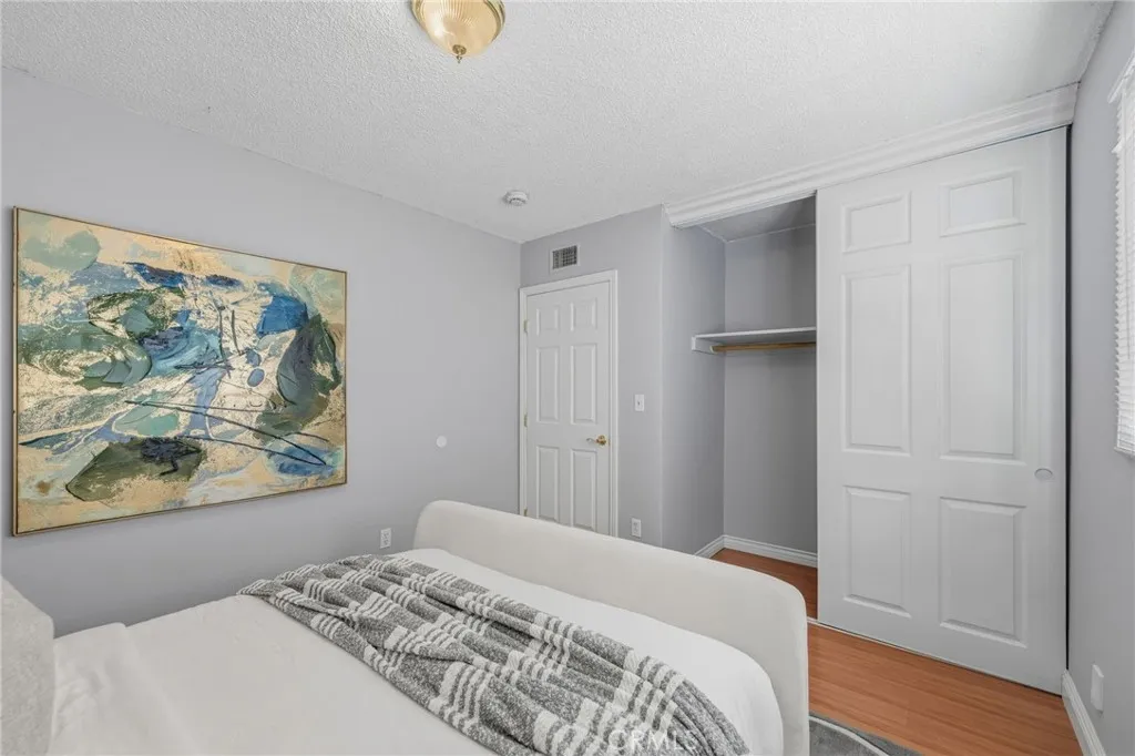 Additional image 37 of 23010 Hartland, West Hills, CA 91307