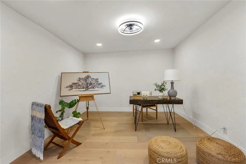 Additional image 90 of 2928 11th St, Los Angeles, CA 90018