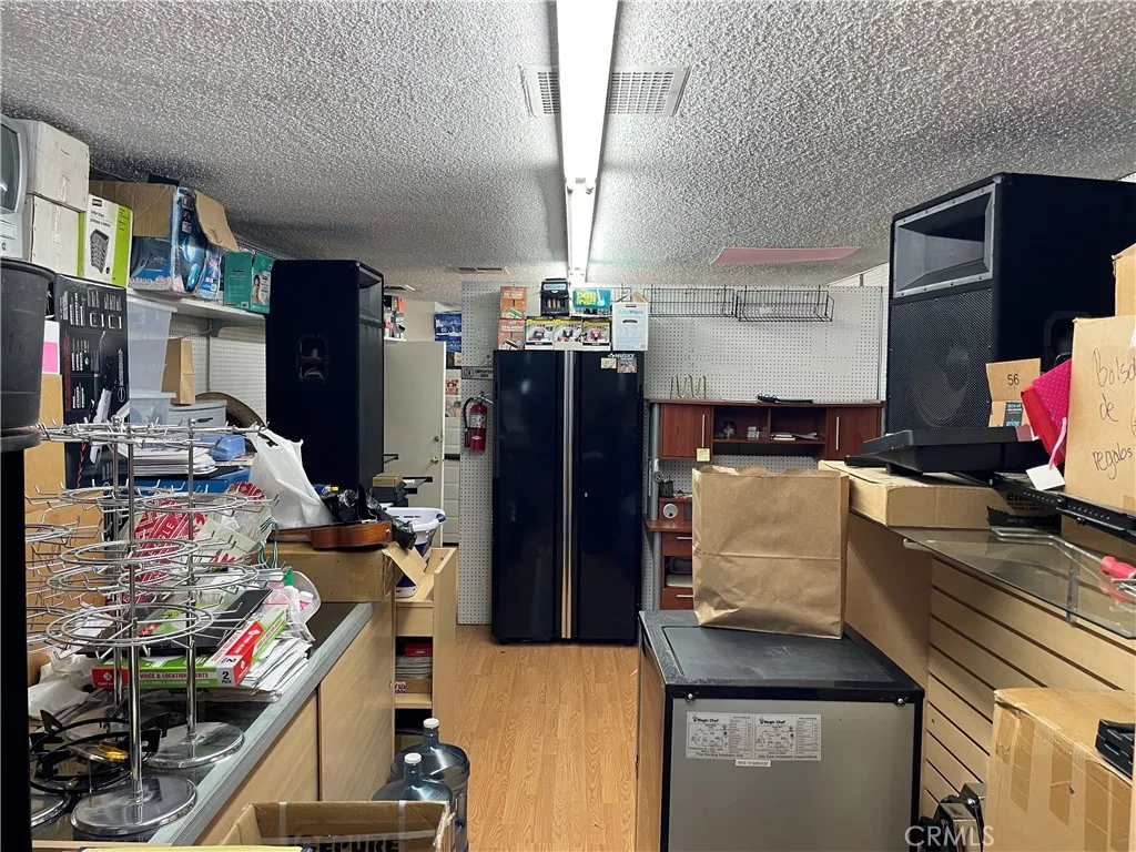 Additional image 26 of 1852 W 17th St, Santa Ana, CA 92706