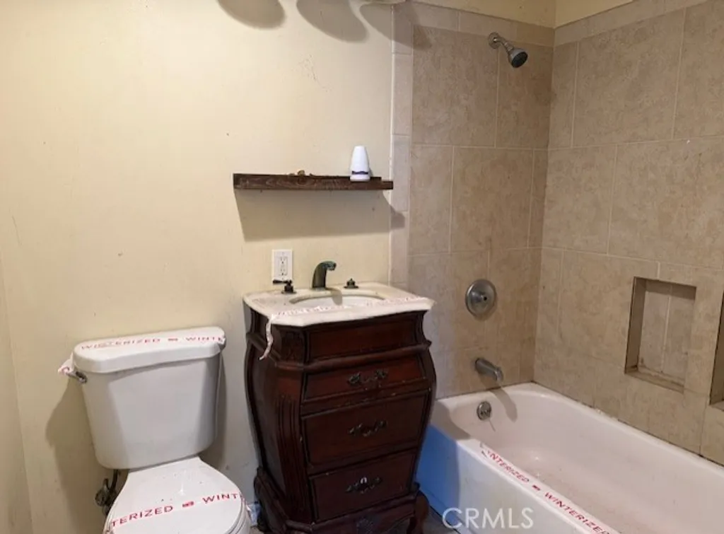 Additional image 5 of 3130 N Mount Curve Ave, Altadena, CA 91001