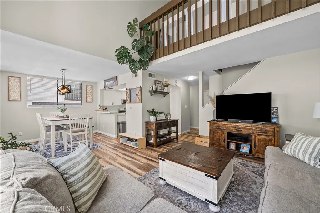 Additional image 7 of 20931 Judah Lane Unit 35, Newhall, CA 91321