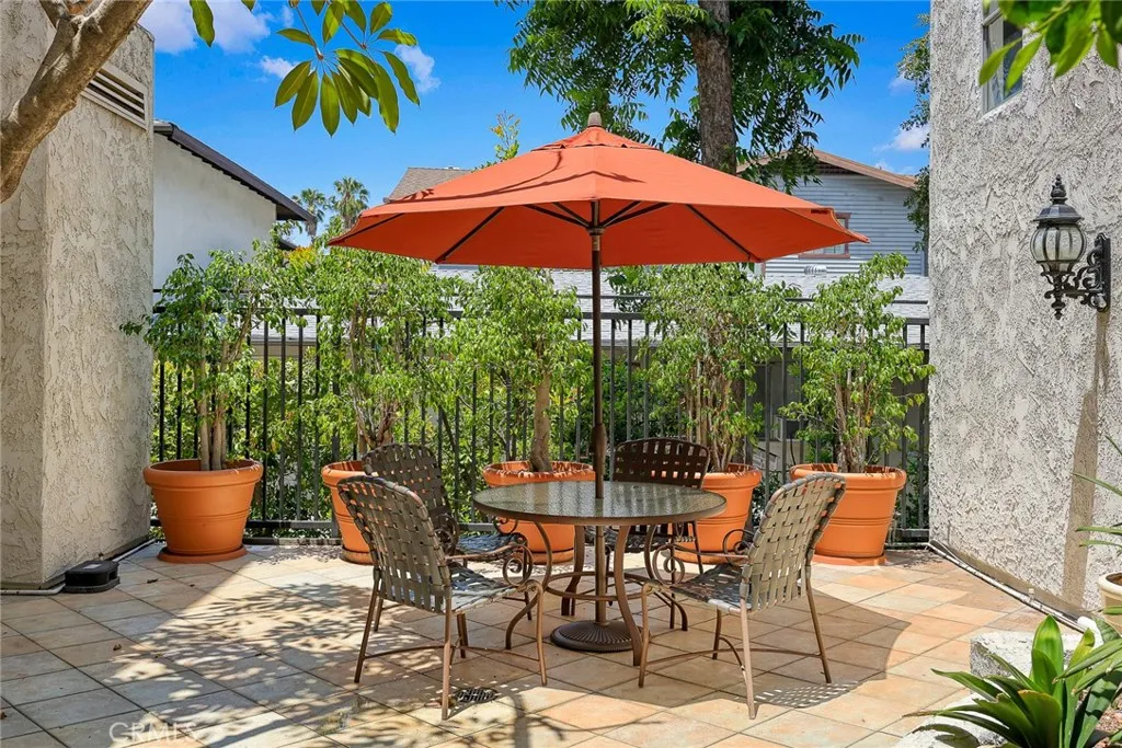 Additional image 76 of 360 S Euclid Avenue S Unit 219, Pasadena, CA 91101