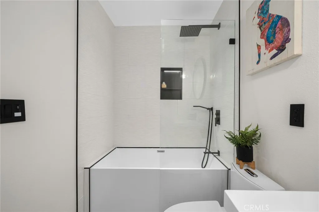 Additional image 66 of 1254 W Van Koevering St, Rialto, CA 92376