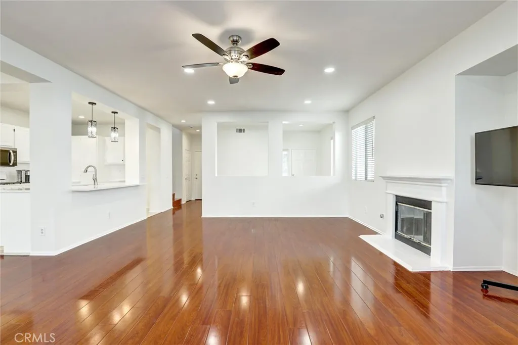 Additional image 38 of 27 Ohio, Irvine, CA 92606