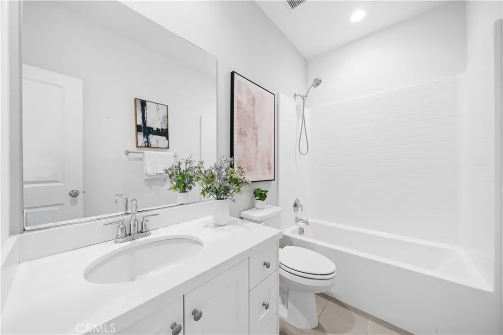 Additional image 33 of 115 Episode, Irvine, CA 92618