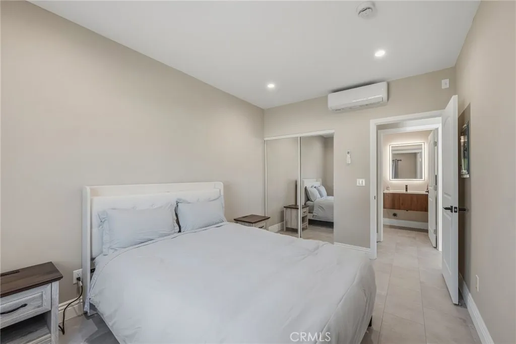 Property image for 23010 Hartland, West Hills, CA 91307