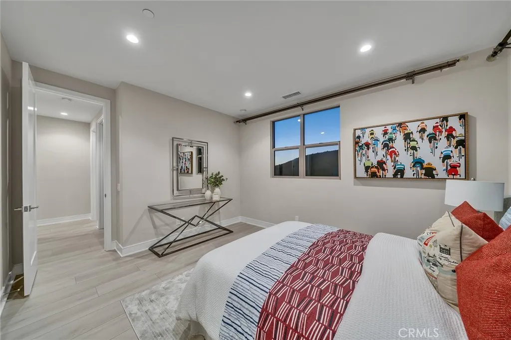 Additional image 29 of 100 Albero, Irvine, CA 92602