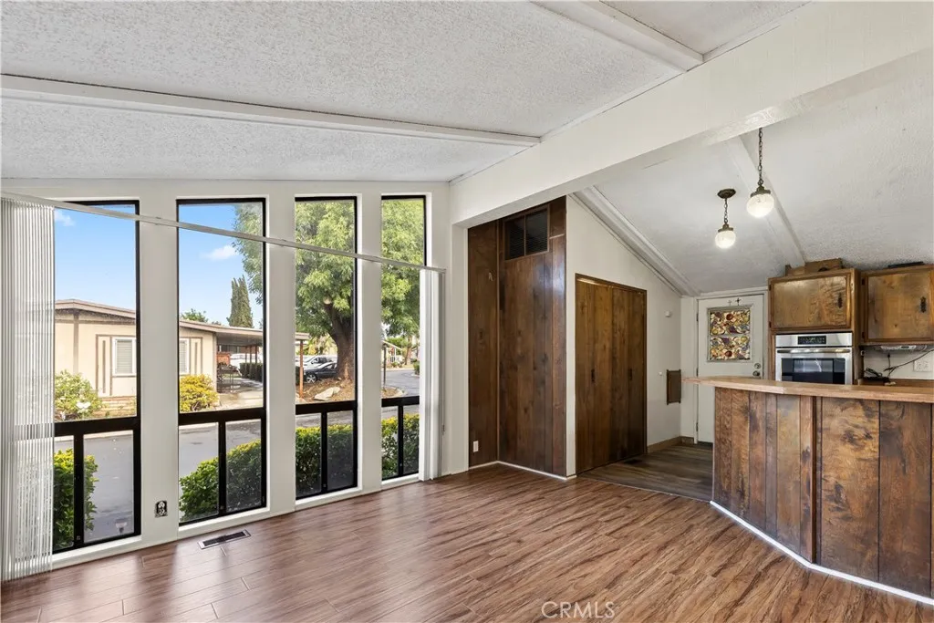 Additional image 15 of 1601 S Garey Ave, Pomona, CA 91766