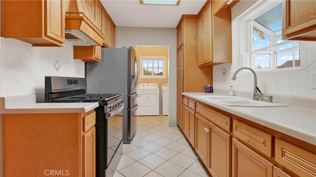 Additional image 14 of 581 Kern Street, La Habra, CA 90631