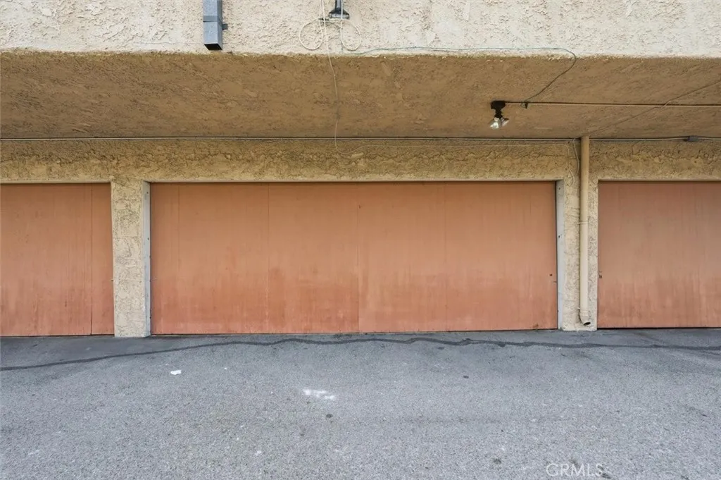 Additional image 19 of 1036 Magnolia Ave Unit 207, Gardena, CA 90247