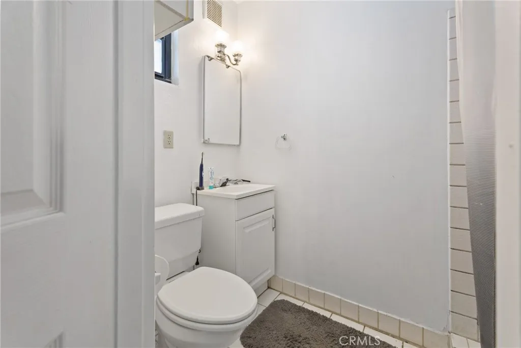 Additional image 22 of 913 E Virginia Way, Barstow, CA 92311