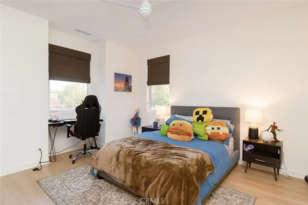 Additional image 53 of 279 Barnes Rd, Tustin, CA 92782