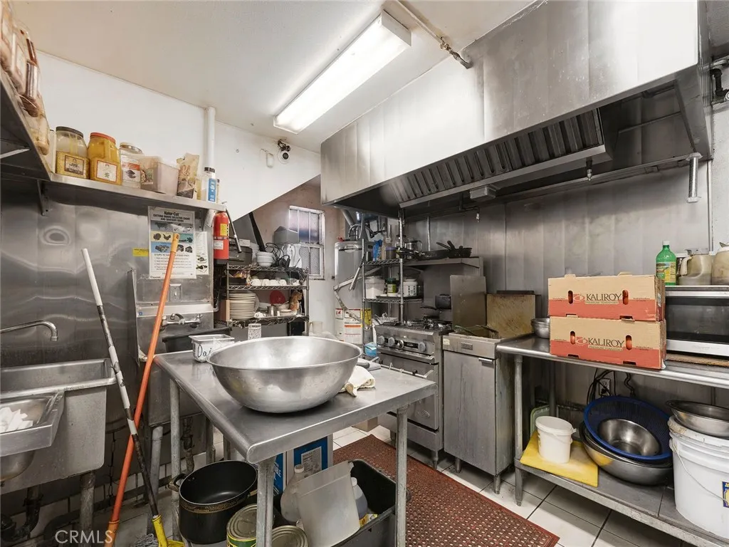 Additional image 16 of 138 N San Fernando Boulevard, Burbank, CA 91502