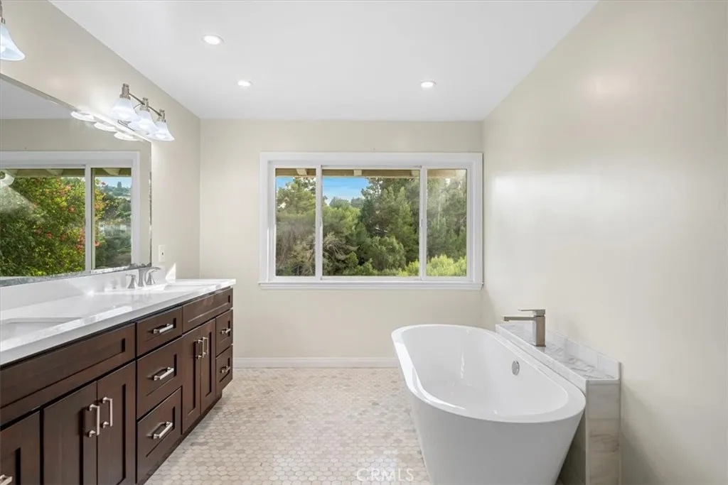 Additional image 36 of 54 Ranchview Road, Rolling Hills Estates, CA 90274