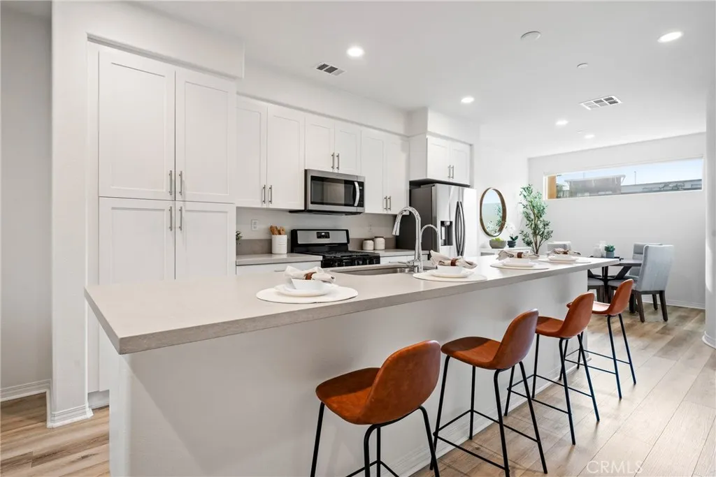 Additional image 46 of 677 S District Way, Anaheim, CA 92805