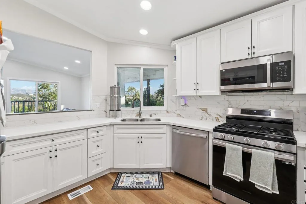 Additional image 5 of 8735 Almond Road, Lakeside, CA 92040